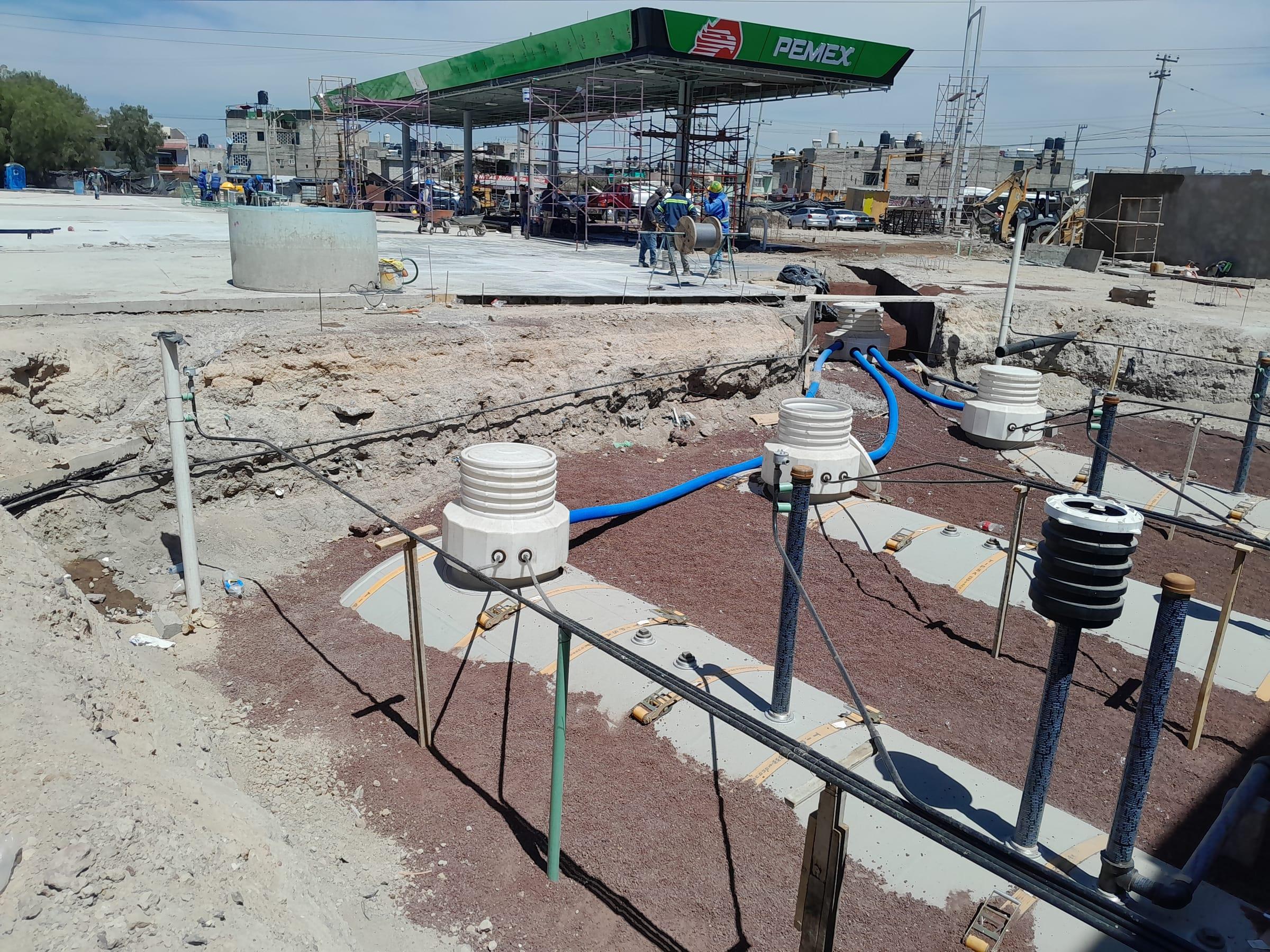 Instalaciones hidráulicas y de combustible durante la obra